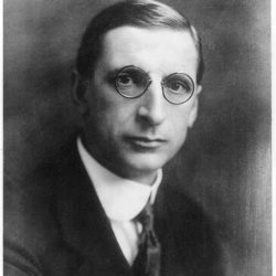 This image of Eamon de Valera in 1922 is from the National Photo Company collection at the Library of Congress.